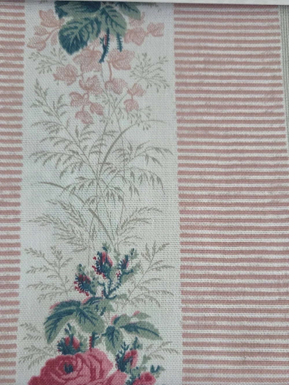 Cabbages & Roses London Fabric shower curtain LOLA STRIPE pink Roses